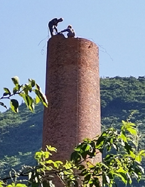 烟囱拆除公司 安全快捷服务